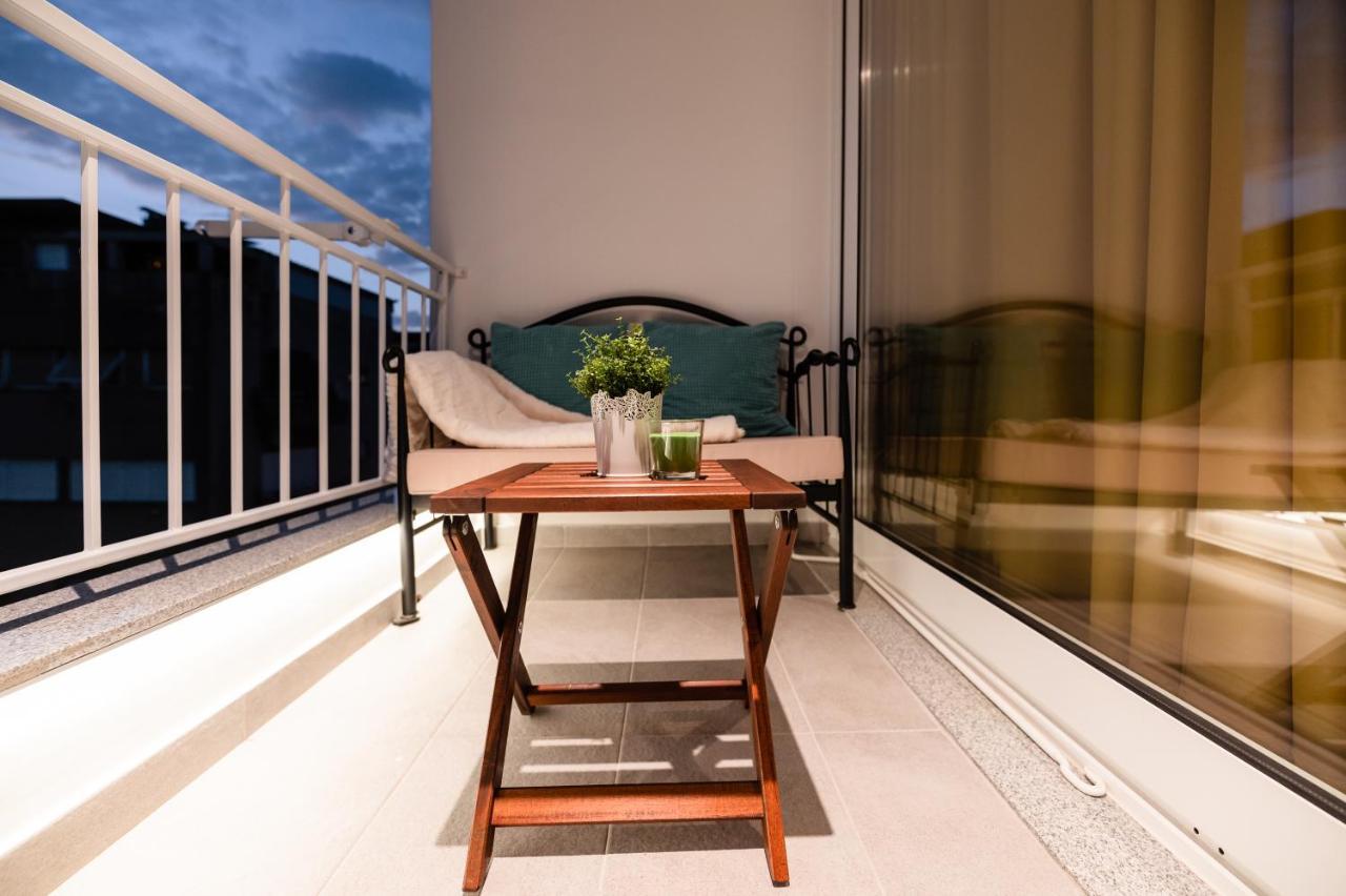 Kailani Luxury Central 3 Bedroom, 3 Bathroom Apartment With A Sunny Balcony Задар Екстериор снимка