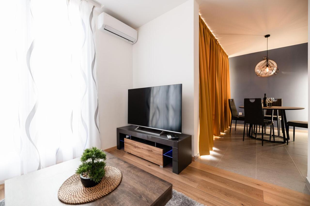 Kailani Luxury Central 3 Bedroom, 3 Bathroom Apartment With A Sunny Balcony Задар Екстериор снимка