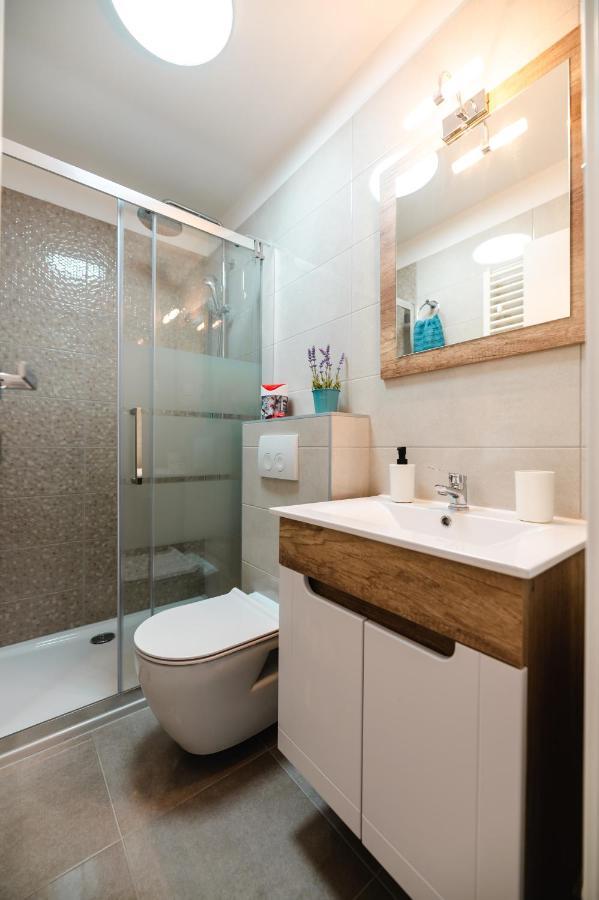 Kailani Luxury Central 3 Bedroom, 3 Bathroom Apartment With A Sunny Balcony Задар Екстериор снимка
