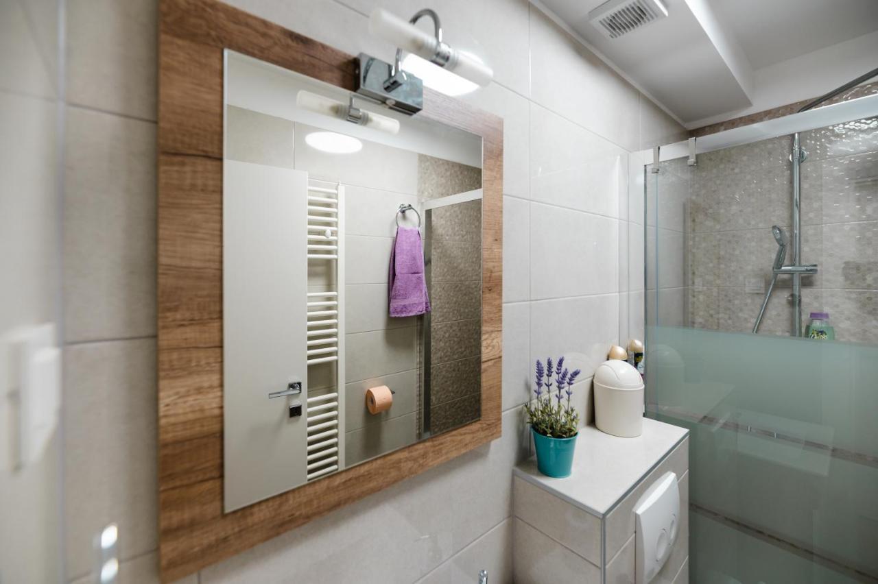 Kailani Luxury Central 3 Bedroom, 3 Bathroom Apartment With A Sunny Balcony Задар Екстериор снимка