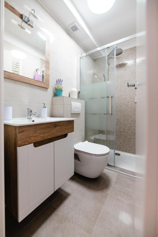 Kailani Luxury Central 3 Bedroom, 3 Bathroom Apartment With A Sunny Balcony Задар Екстериор снимка